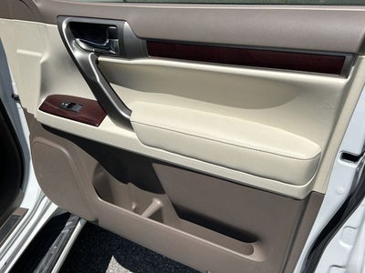 2017 Lexus GX 460