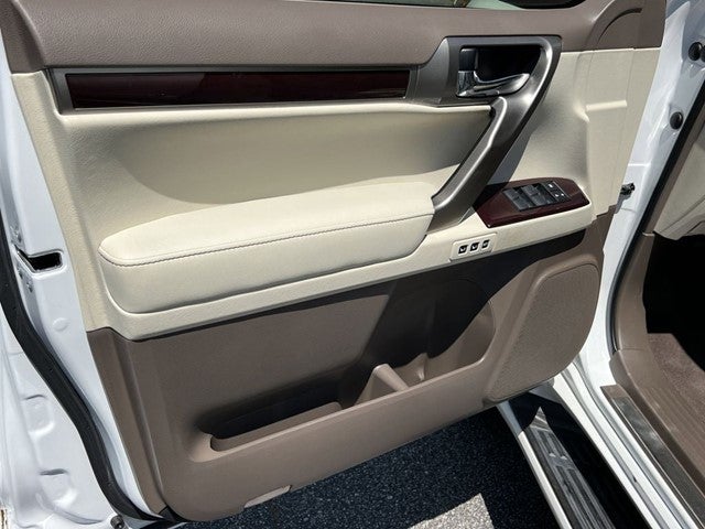 2017 Lexus GX 460