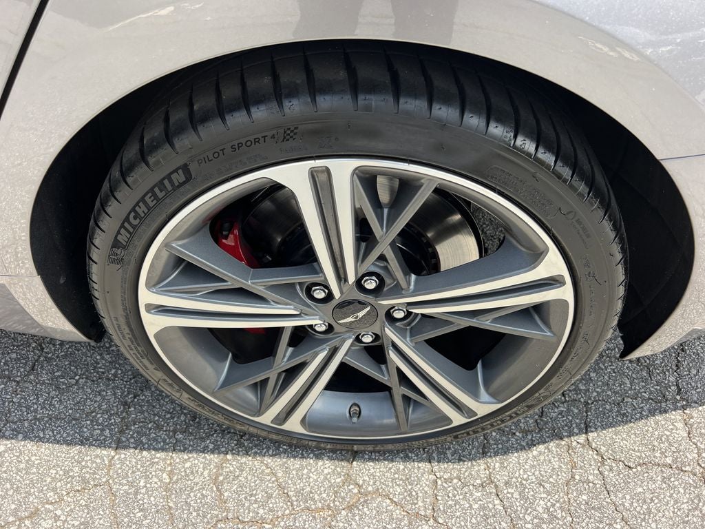 2025 Genesis G70 3.3T Sport Advanced