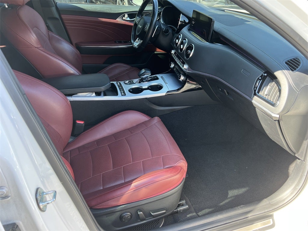 2022 Kia Stinger GT2