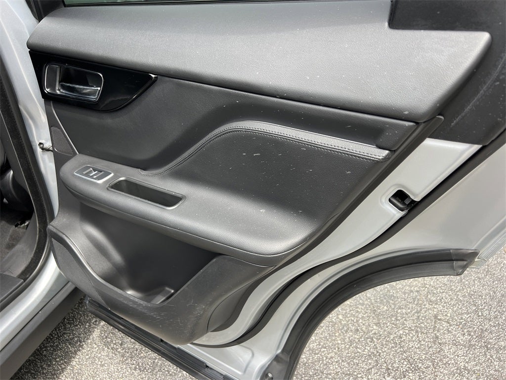 2020 Jaguar F-PACE 25t Premium