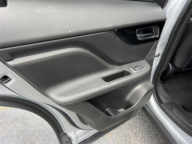 2020 Jaguar F-PACE 25t Premium