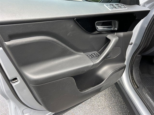 2020 Jaguar F-PACE 25t Premium