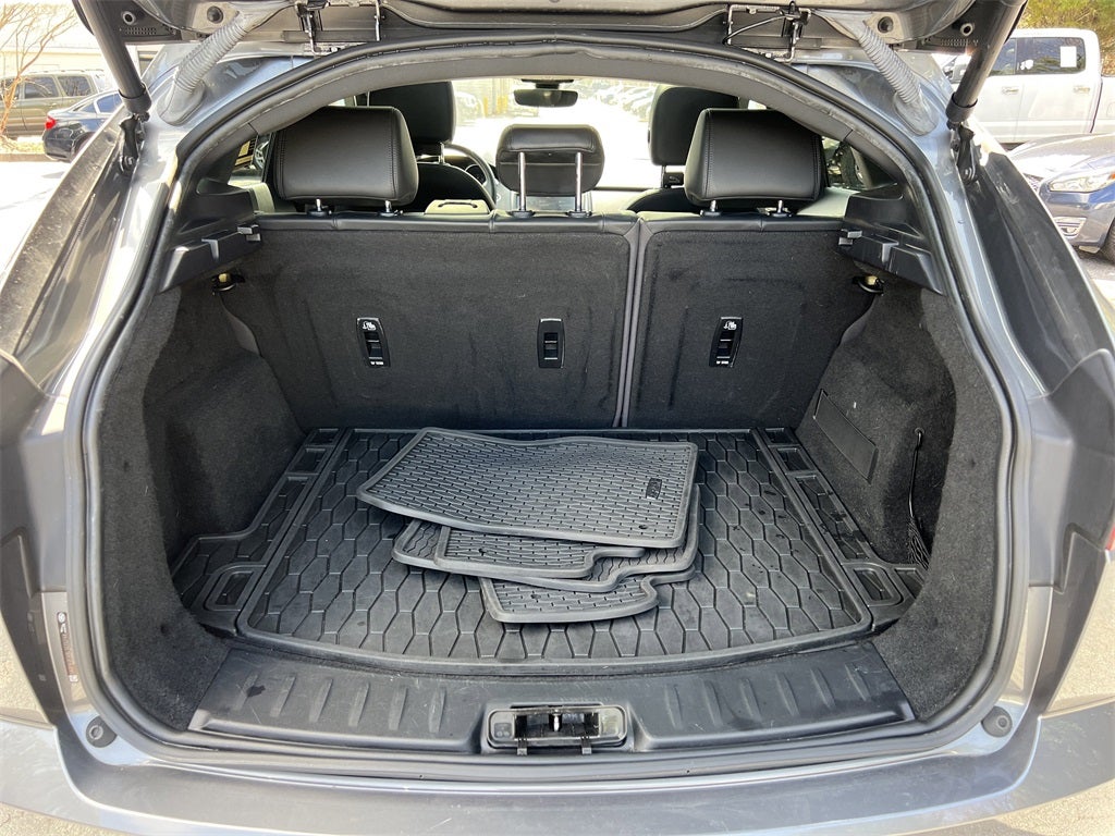 2020 Jaguar E-PACE Base