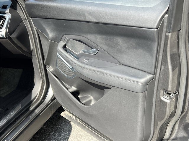 2020 Jaguar E-PACE Base