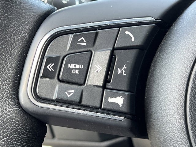 2020 Jaguar E-PACE Base