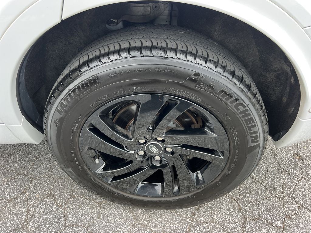 2024 Land Rover Discovery Sport S
