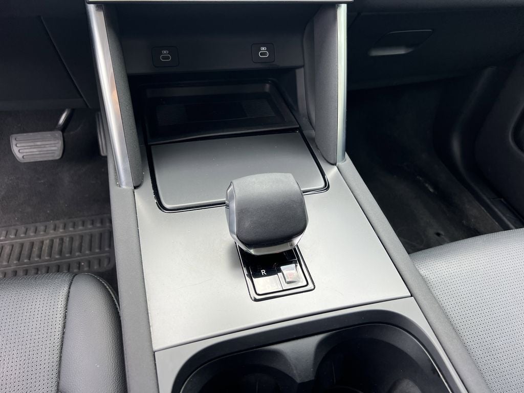 2024 Land Rover Discovery Sport S