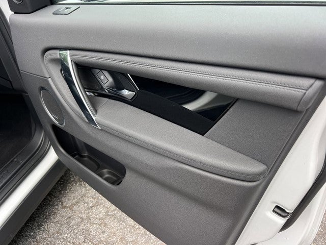 2024 Land Rover Discovery Sport S