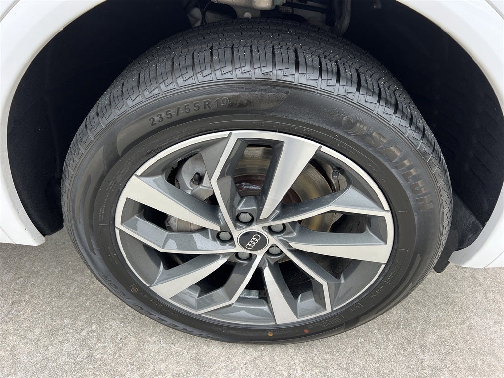 2024 Audi Q5 45 S line Premium quattro