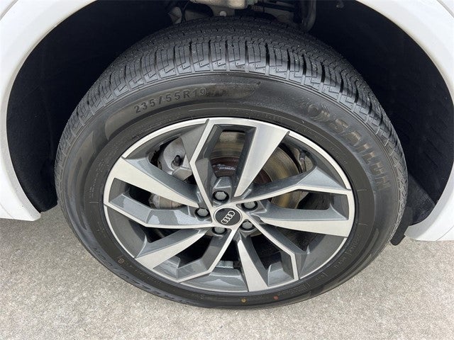 2024 Audi Q5 45 S line Premium quattro