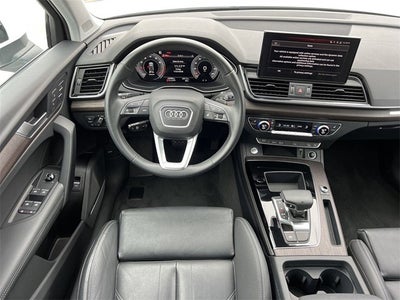 2024 Audi Q5 45 S line Premium quattro