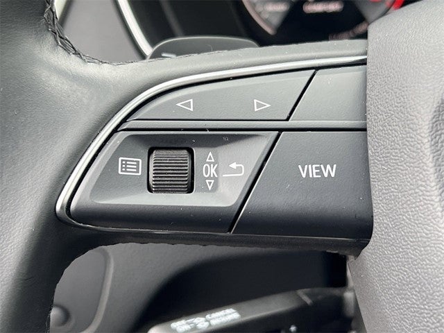 2024 Audi Q5 45 S line Premium quattro