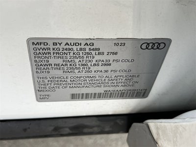 2024 Audi Q5 45 S line Premium quattro