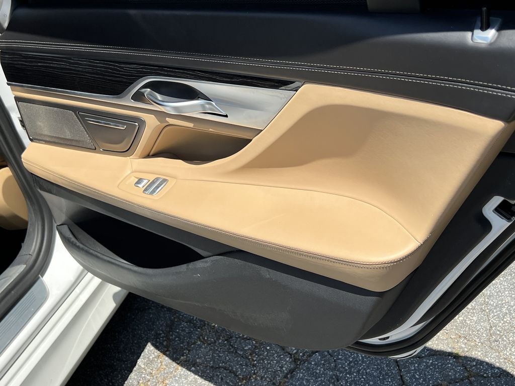 2019 BMW 7 Series 750i xDrive