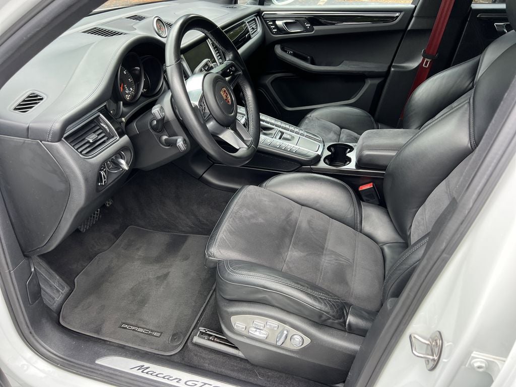2017 Porsche Macan GTS