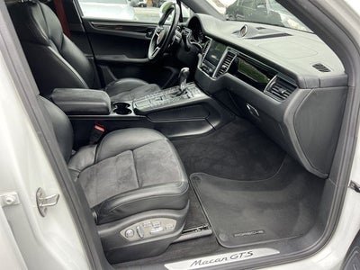 2017 Porsche Macan GTS