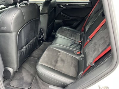 2017 Porsche Macan GTS