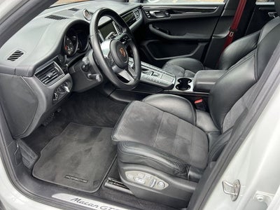 2017 Porsche Macan GTS
