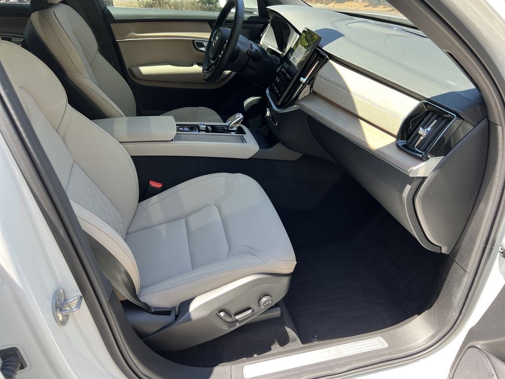 2025 Volvo XC90 B6 Plus 7-Seater 2025.5