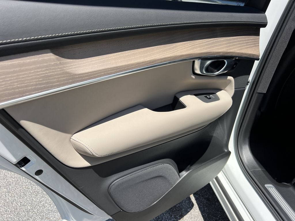 2025 Volvo XC90 B6 Plus 7-Seater 2025.5