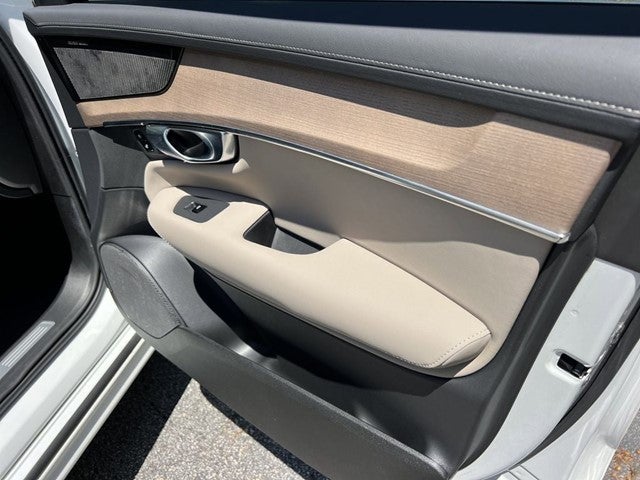 2025 Volvo XC90 B6 Plus 7-Seater 2025.5