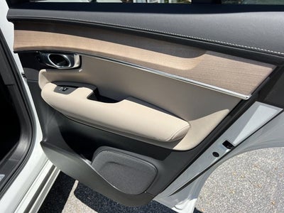2025 Volvo XC90 B6 Plus 7-Seater 2025.5