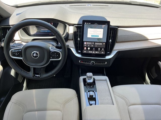 2025 Volvo XC90 B6 Plus 7-Seater 2025.5