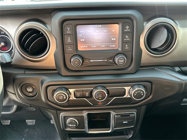 2020 Jeep Wrangler Sport