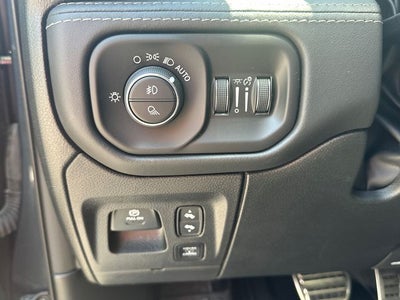 2025 RAM 1500 RHO