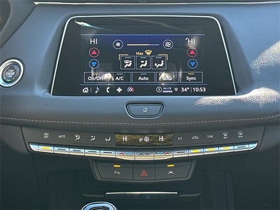 2023 Cadillac XT4 Premium Luxury