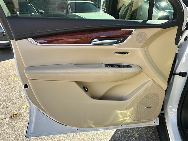 2017 Cadillac XT5 Premium Luxury