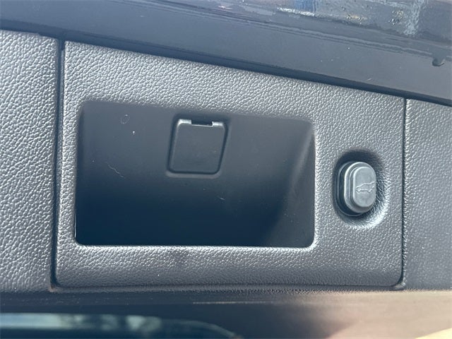 2018 Cadillac Escalade Platinum Edition