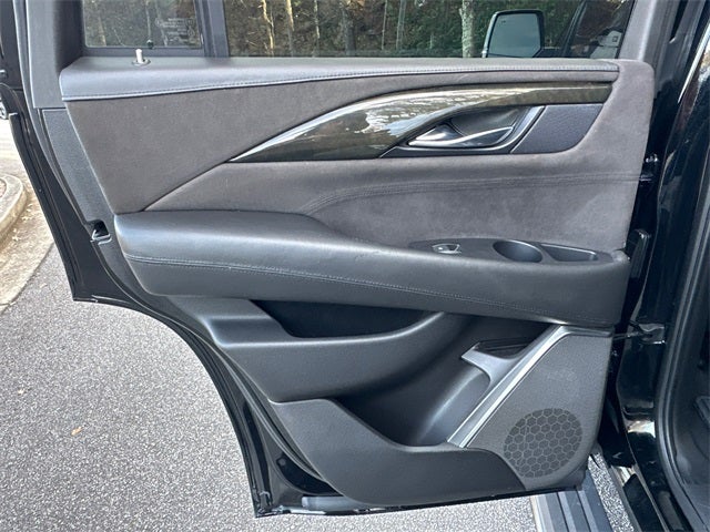 2018 Cadillac Escalade Platinum Edition