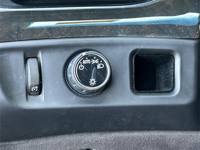 2018 Cadillac Escalade Platinum Edition