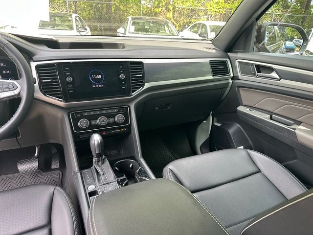 2023 Volkswagen Atlas Cross Sport 2.0T SEL