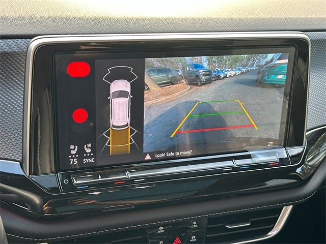 2025 Volkswagen Atlas Cross Sport 2.0T SEL