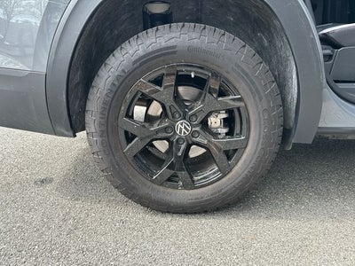 2025 Volkswagen Atlas 2.0T Peak Edition