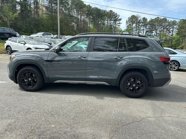 2025 Volkswagen Atlas 2.0T Peak Edition