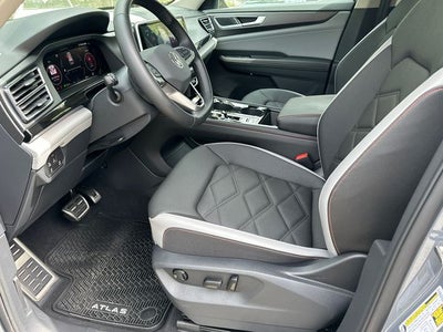 2025 Volkswagen Atlas 2.0T Peak Edition