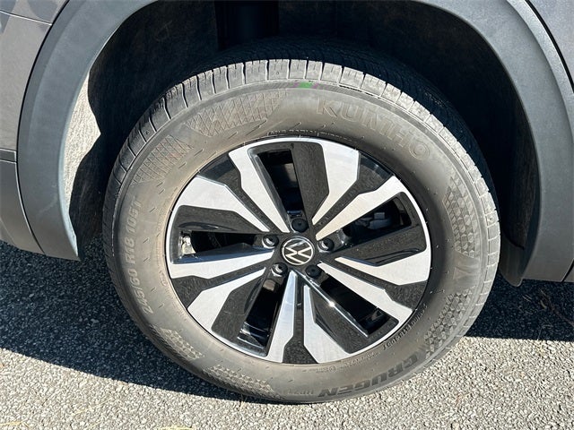 2024 Volkswagen Atlas 2.0T SE