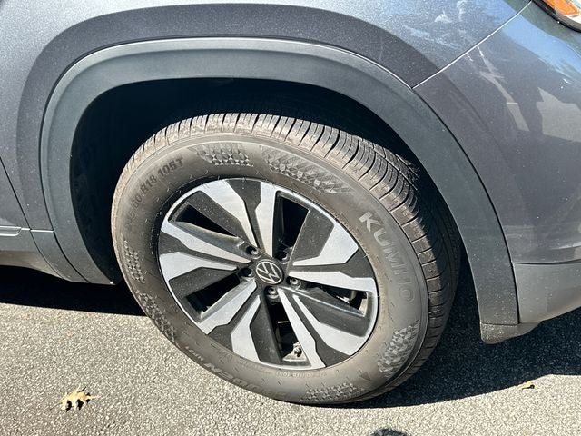 2025 Volkswagen Atlas 2.0T SE