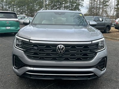 2025 Volkswagen Atlas Cross Sport 2.0T SEL Premium R-Line