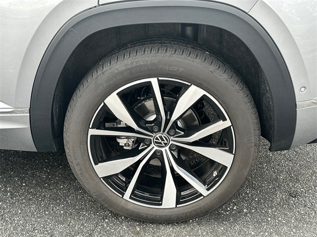 2025 Volkswagen Atlas Cross Sport 2.0T SEL Premium R-Line