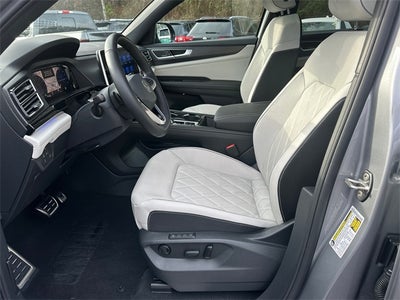 2025 Volkswagen Atlas Cross Sport 2.0T SEL Premium R-Line