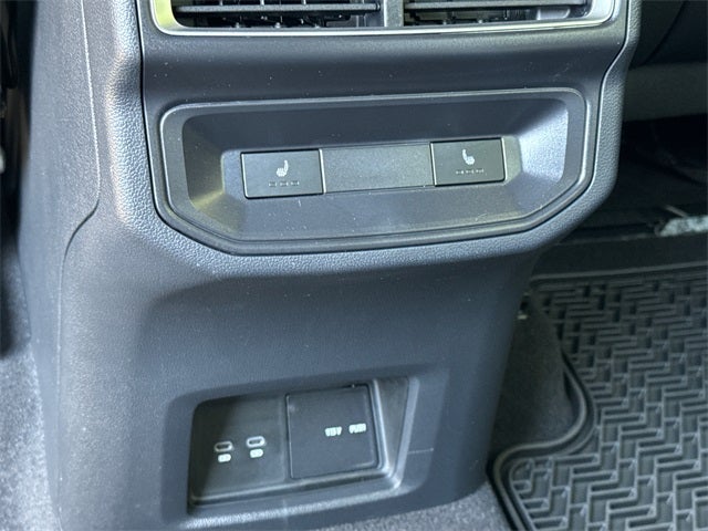 2025 Volkswagen Atlas Cross Sport 2.0T SEL Premium R-Line