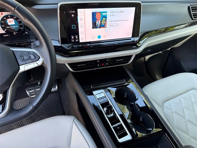 2025 Volkswagen Atlas Cross Sport 2.0T SEL Premium R-Line