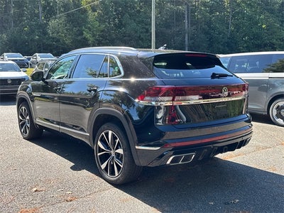 2025 Volkswagen Atlas Cross Sport 2.0T SEL Premium R-Line