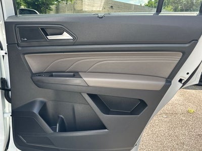 2023 Volkswagen Atlas 3.6L V6 SEL Premium R-Line