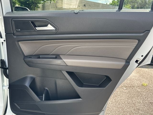 2023 Volkswagen Atlas 3.6L V6 SEL Premium R-Line